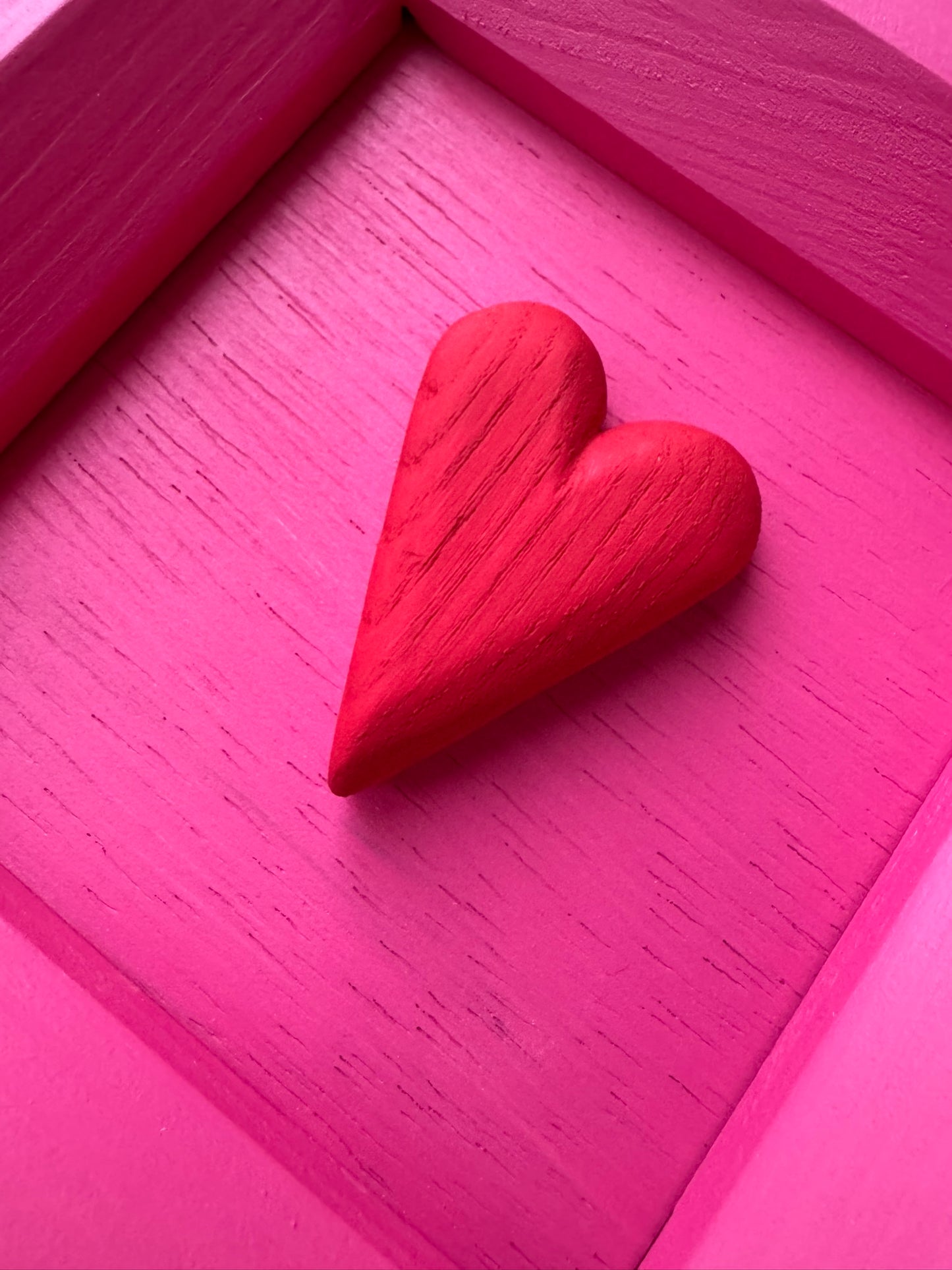 
                  
                    small pink decoration with red heart
                  
                